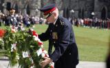 2014 Memorial Service - Officers presenting memorial wreath (7)